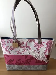 Item thumbnail for item 8349e4d8-d70b-4815-aee9-e1d5592be36c