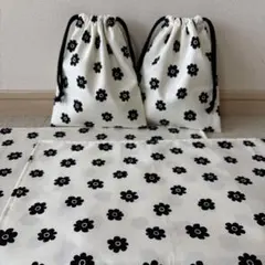 ハンドメイド☆北欧風フラワー柄ランチョンマット&給食巾着袋２セット