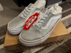 新品 未使用 VANS OLD SKOOL MULE シルバー 22.5cmのサムネイル