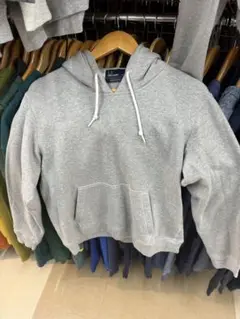 FRED PERRY グレー パーカー Mサイズ