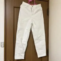 GU ハイウエストマムジーンズホワイト