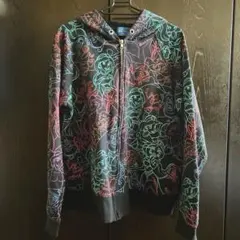 【Mサイズ】東京ディズニーリゾートアラジン ジャスミン 総柄ジップアップパーカーのサムネイル