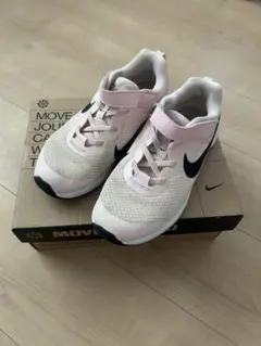 【10/15まで】NIKE キッズ用スニーカー　22cm