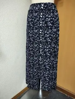おしゃれ　アズール　花柄　ボタン付き　ロングスカート