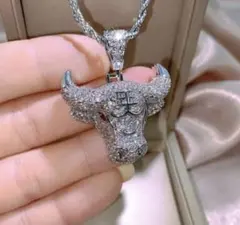 ブルズ バッファロー ペンダント トップ チェーン付き ブリンブリン シルバー