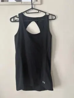 UNDER ARMOR タンクトップ