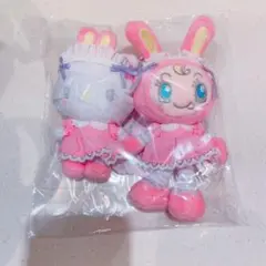 ハローキティ　マスコットホルダー　サンリオ　メゾピアノコラボ