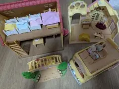 週末限定値下げ！！シルバニアファミリー 2階建てハウス＆幼稚園セット　まとめ売り