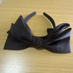 黒 サテン ビッグリボン カチューシャ