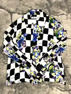 ☆off white☆オフホワイト☆New Basic フローラル シャツ☆のサムネイル