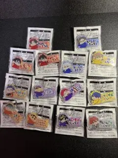 ヒプノシスマイク×クレヨンしんちゃん アクリルバッジ　ヒプマイ 14種セット