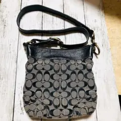 【COACH コーチ】ショルダーバッグ ベージュ/ブラック お値下げ