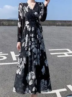 M 花柄ワンピ 長袖ワンピース お出かけコーデ デート　体型カバー