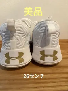 UNDER ARMOUR バスケットボールシューズ ホワイトのサムネイル