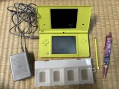 イエロー ニンテンドーDSi 本体　ソフト付き