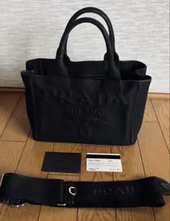 PRADA カナパ トートバッグ エンボス　ブラックのサムネイル