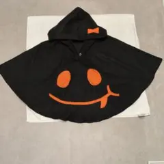 黒とオレンジのフード付きポンチョ　キッズM〜L