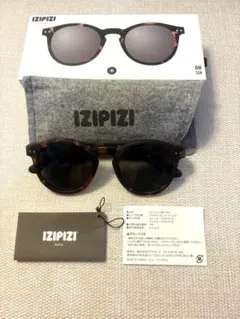 極美品⭐︎IZIPIZI イジピジ サングラス SUN #M 小顔効果のサムネイル