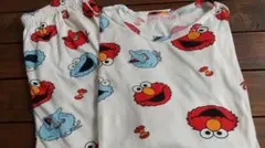 【一度着用】エルモ パジャマ 【実質L】