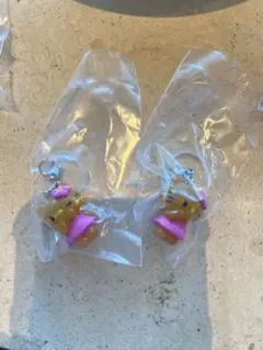 ハローキティ めじるしアクセサリー 日焼けver. 2個セット