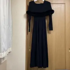 グレイル　ファーケープ風オフショルダーニットワンピース　ブラック　Mサイズ