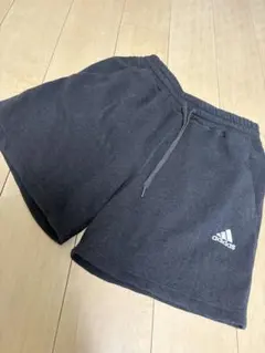 ADIDAS ハーフパンツのサムネイル