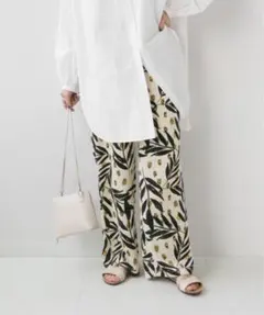 ジャーナルスタンダードレリューム　ボタニカルイージーパンツ