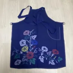 花柄ネイビーエプロン 綿100%