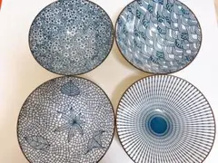 【10月31日まで出品。即配送】陶器（浅いどんぶり器）4個