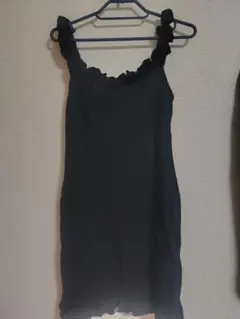 Tika 黒ミニドレス L フリル キャバドレス