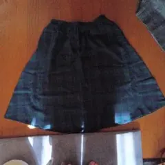 チェック柄フレアスカート（グリーン系）