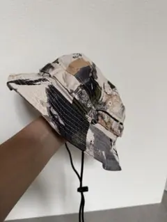 New Era キッズ バケットハット 迷彩柄　ユースのサムネイル