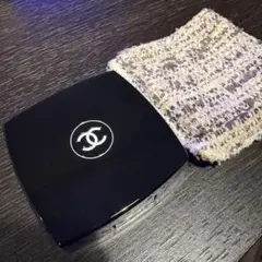 シャネル アイシャドウ レキャトルオンブルツイード　04ツイードブラウンエローズ