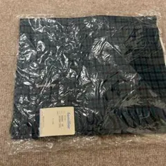 ファミリアチェック新品未使用マフラー