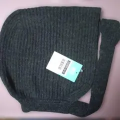 ダークグレー ニットキャップ　レディース
