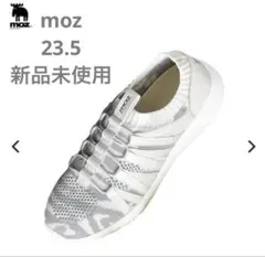 moz ホワイト ゼブラ柄　スリッポン　スニーカー　23.5のサムネイル