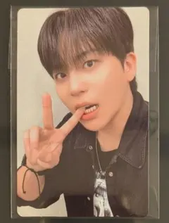 ATEEZ TOWERS THE LIGHT KQ特典　ジョンホトレカ