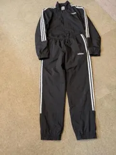 adidas　上下　セットアップ　Ｌ