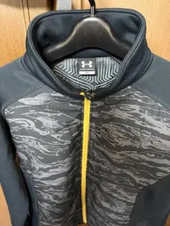 Under Armour フルジップジャケット L