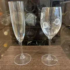 【美品】RIEDEL シャンパングラス&花模様 ワイングラス 2個セット