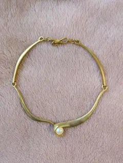 CUCHKA ゴールドトーン パール装飾 チョーカー