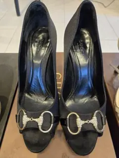 【極美品】GUCCI ホースビット ビジュー付 オープントゥパンプス
