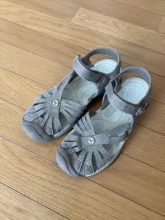 KEEN アウトドアサンダル グレー