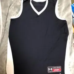 アンダーアーマー　ノースリーブ