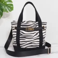 Item thumbnail for item 6625cb73-5ec7-47db-a3fb-d6519e84d845