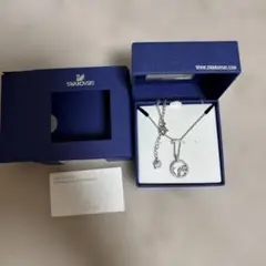 スワロフスキー ネックレス