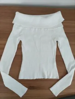 H&M オフショルダーリブセーター　 US S