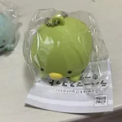 すみっコぐらし　ガチャガチャ　ラバーマスコットキーチェーン　ペンギン