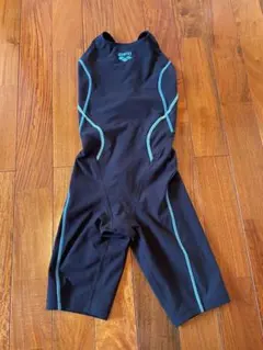 新品】arena サイズOタフスーツ 競泳水着 BUL - メルカリ