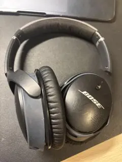 Bose ワイヤレスヘッドホン 黒と青